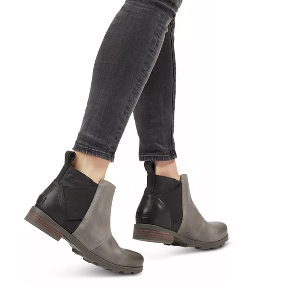 NWT Sorel Emelie Chelsea Boot - Picture 3 of 14